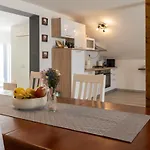 House בית נופש