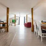House 別荘 Zrmanja Vrelo