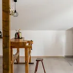 House * Zrmanja Vrelo